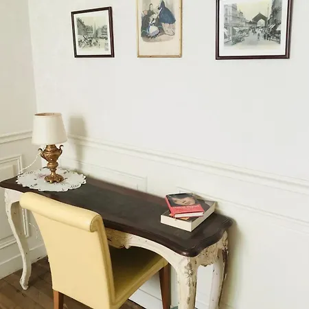Sejournez Dans Un Chateau A Langon Lägenhet *