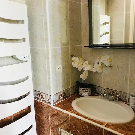 Lägenhet Sejournez Dans Un Chateau A Langon Langon (Gironde)
