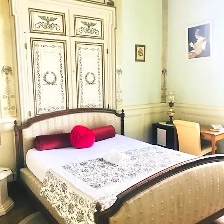 Sejournez Dans Un Chateau A Langon Lägenhet *